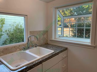 484 S Shoreline Blvd, Mountain View, CA 94041