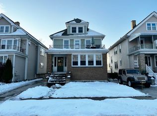 58 Henley Rd, Buffalo, NY 14216