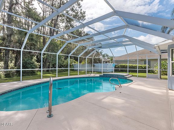 5th image of 6396 Nika Ct