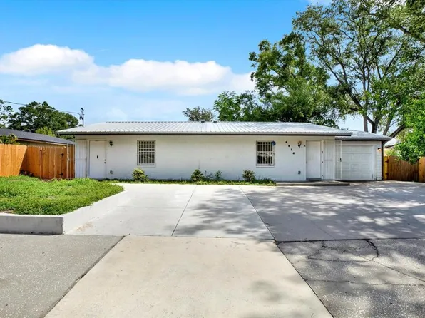 6816 Thomas Cir, Tampa, FL 33619