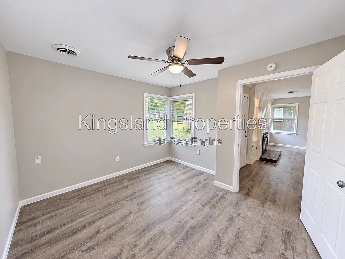 3 bed, 1.0 bath, 1242 sqft, $1,595 — Photo 4