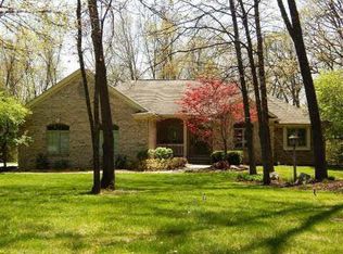 3209 Apple Wood, Fenton, MI 48430