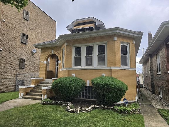 3rd image of 2953 N Parkside Ave