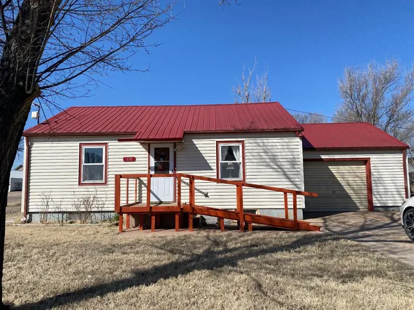 110 Sioux St, Satanta, KS 67870
