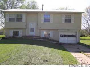 1010 Bermuda Dr, Edwardsville, IL 62025