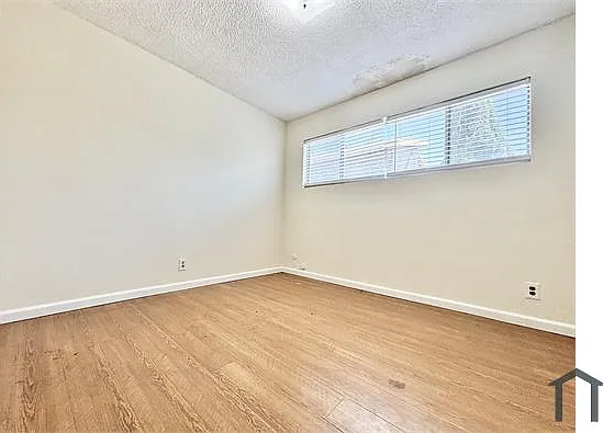 1656 Arlington Ave #A — Photo 11