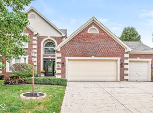 11060 Crystal Falls Ln, Fishers, IN 46037