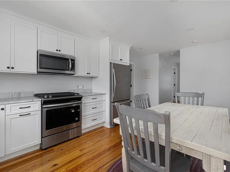 77 Pope St #2 — Photo 11
