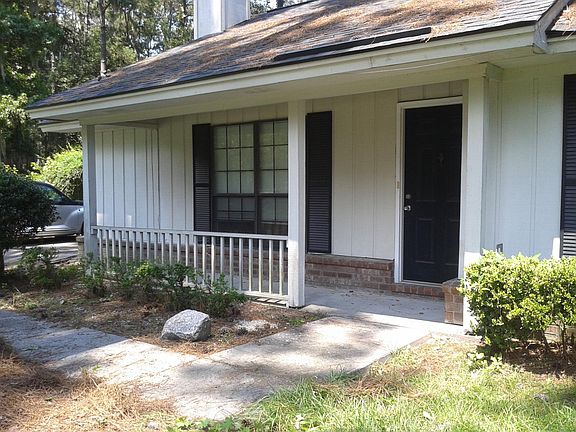 Exterior View Front Entrance