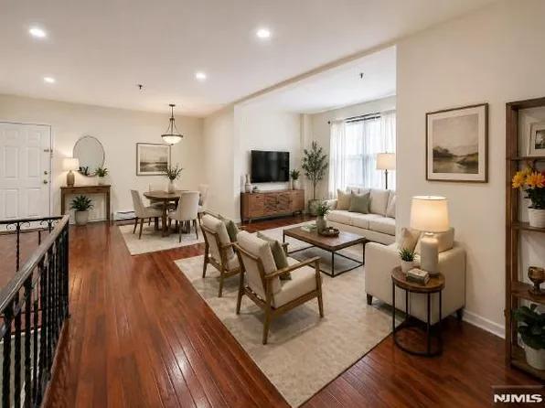 4905 Park Ave APT 1C, Union City, NJ 07087