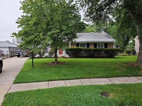 9808 Tucson Ct, Louisville, KY 40223