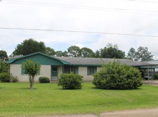 1702 Brinson St, Deridder, LA 70634