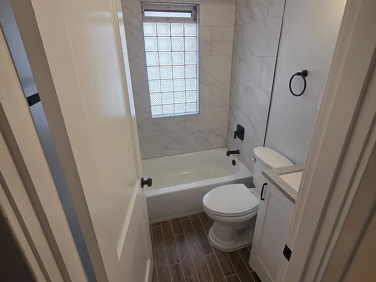 6731 Lansdowne Ave — Photo 6