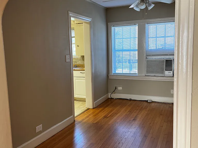 1403 Godwin St #1403 — Photo 9