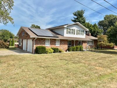702 E North Ave, Effingham, IL, 62401