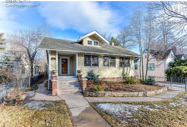 2nd image of 216 S Grant Ave