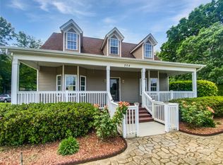 204 W Boyd St, Maiden, NC 28650