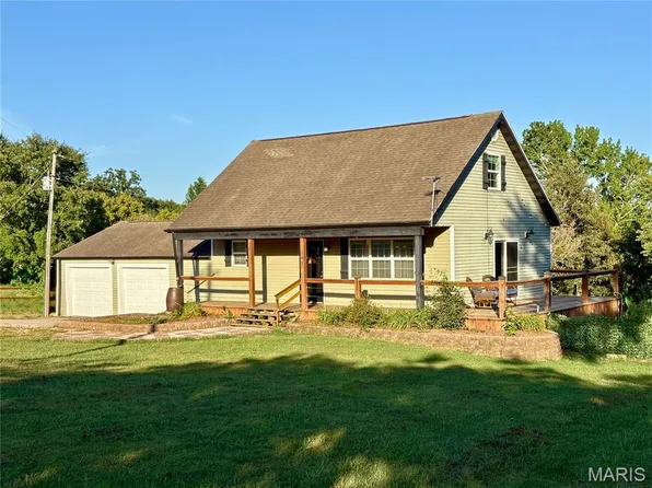 102 Wesbecher St, Marble Hill, MO 63764