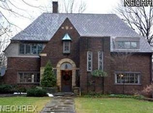 2246 Tudor Dr, Cleveland Heights, OH