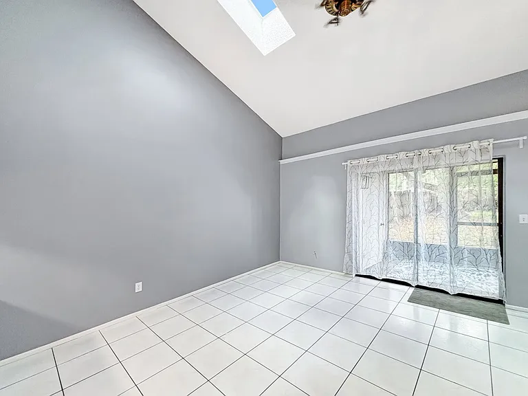12216 Fox Hound Ln — Photo 6