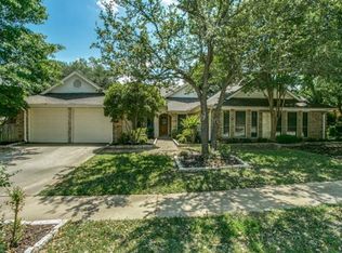 3708 Ashford Dr, Bedford, TX 76021