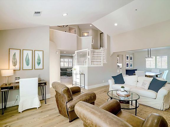 5th image of 16940 Pine Way