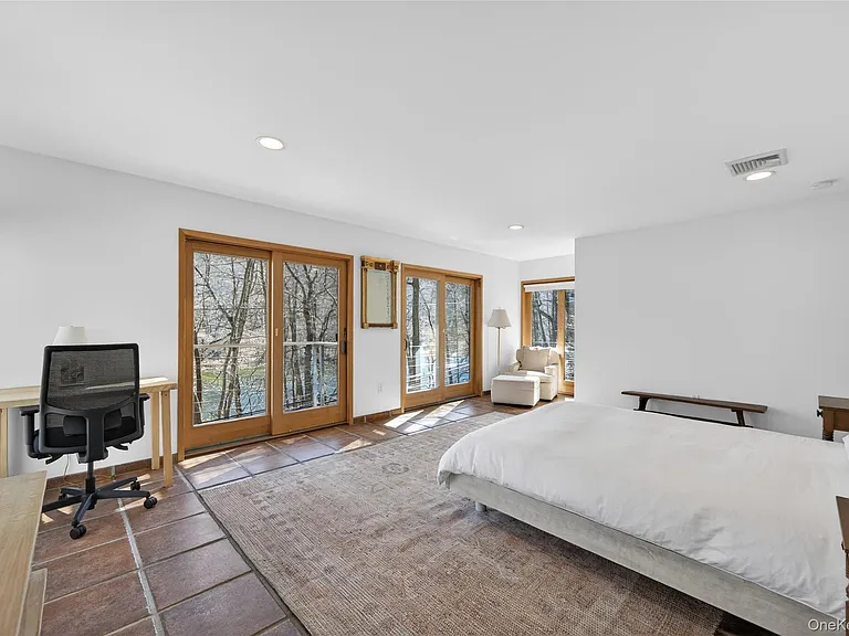 428 Harbor Rd #C — Photo 28