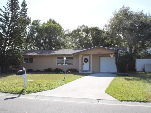 11364 79th Ave, Seminole, FL 33772
