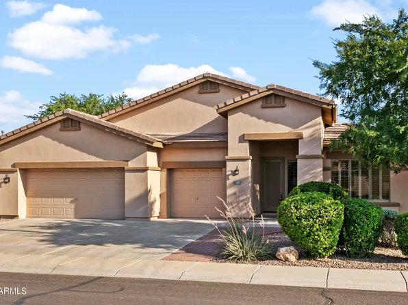 1037 W LAREDO Avenue, Gilbert, AZ 85233