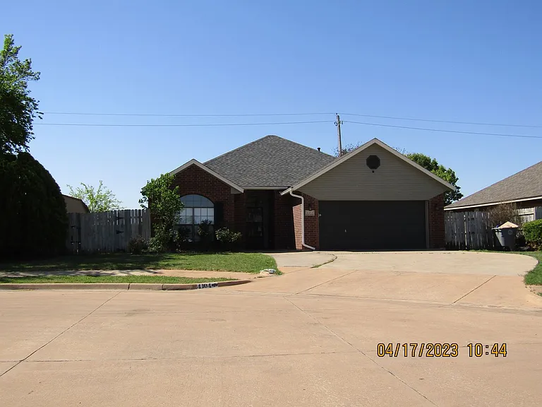4104 SW Wendy Dr — Photo 5