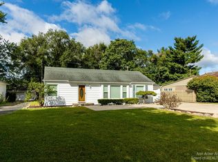 9307 Hix Rd, Livonia, MI 48150