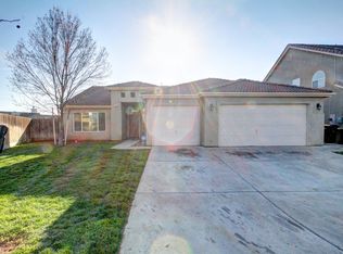 2225 W Sweet Water Ct, Merced, CA