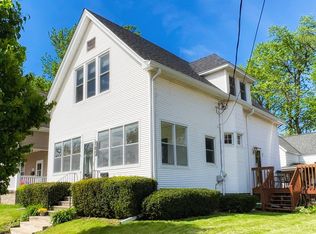 101 S State St, Bloomington, IL 61701