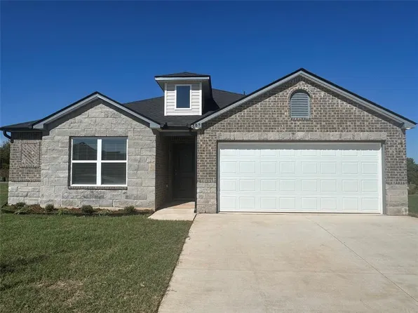 885 SW 9th St, Newcastle, OK 73065