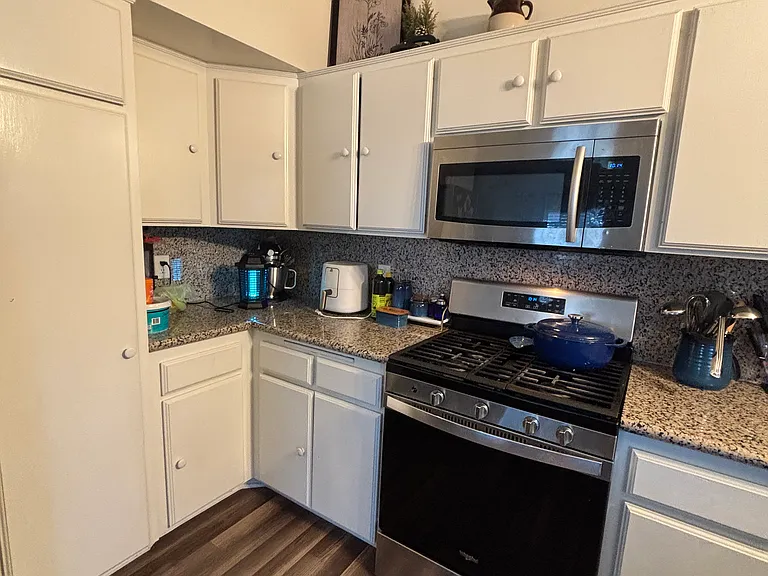 832 S Prospero Dr — Photo 9