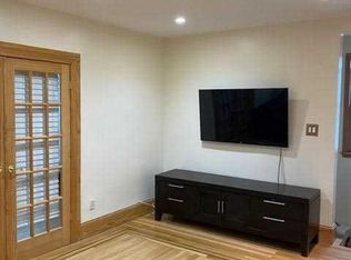 792 Fairview Ln, Cliffside Park, NJ 07010