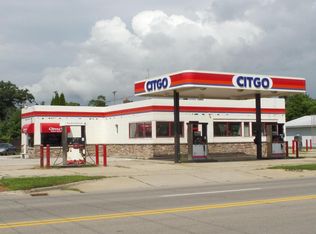 411 W Savidge St, Spring Lake, MI 49456