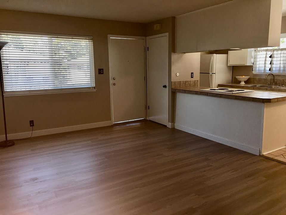 1st image of 1331 Shawn Dr Unit 4