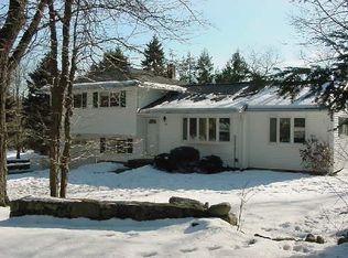 37 Stonecrop Rd N, Norwalk, CT 06851