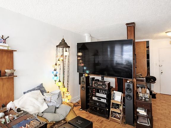 3rd image of 270 Luis M Marin Blvd #5L