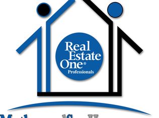 2418 Academy Rd, Holly, MI 48442