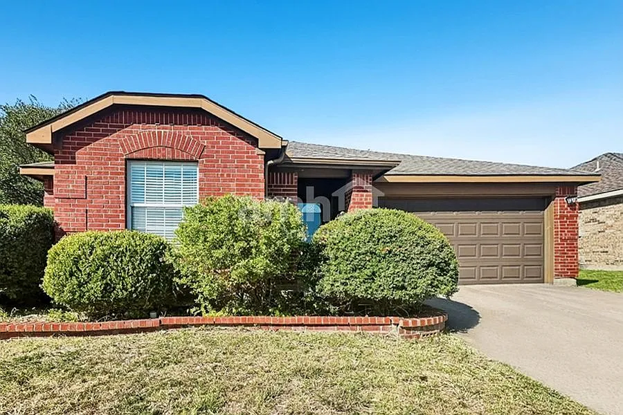 1009 Rock Springs Dr