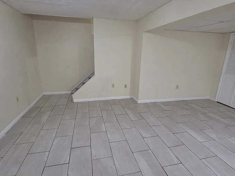 110 Council Cir — Photo 7