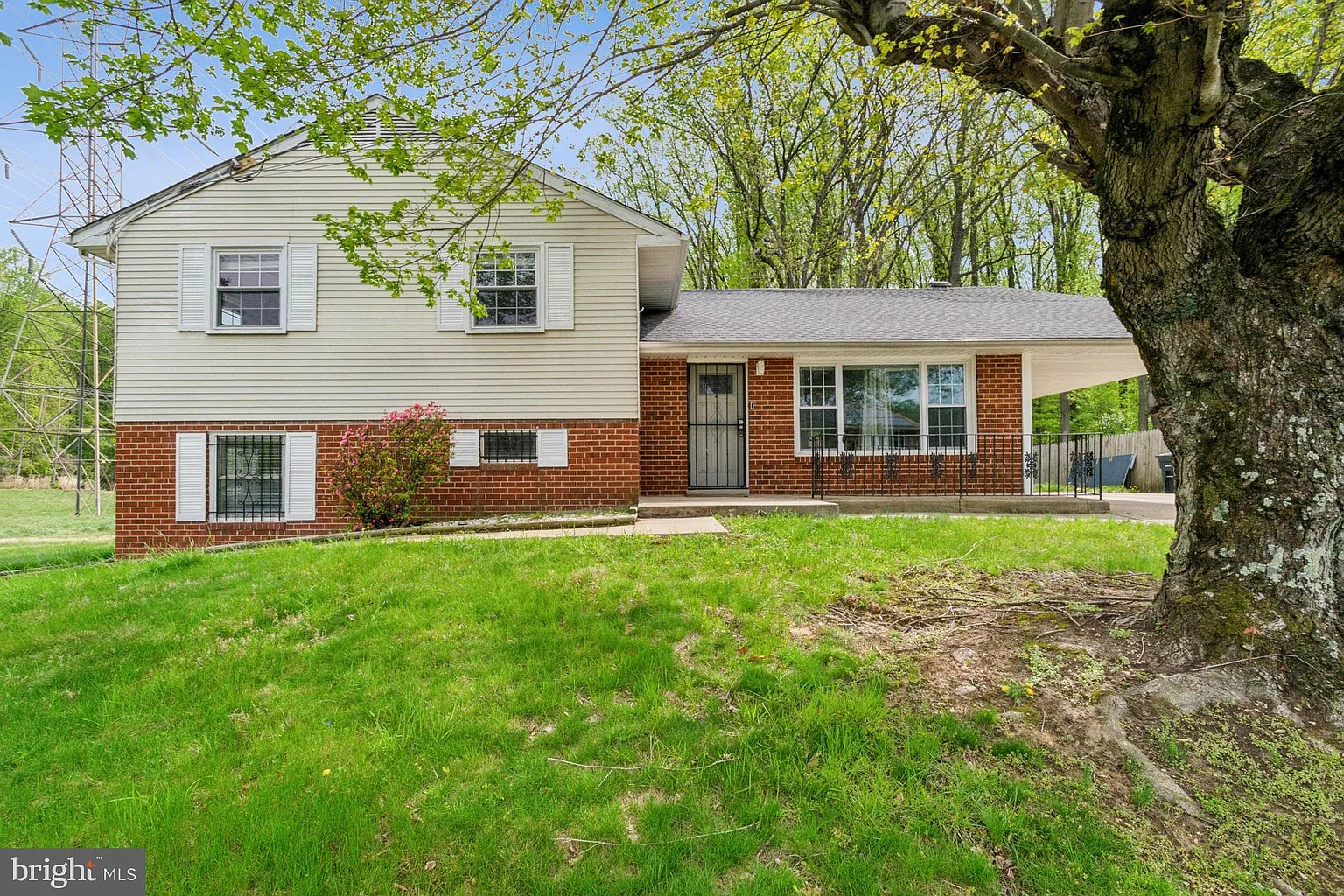 610 Millwoof Dr photo 1