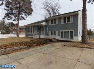 157 Valley Run Dr, Cherry Hill, NJ 08002