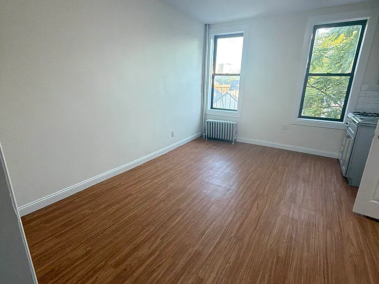 338 96th St #3E — Photo 2