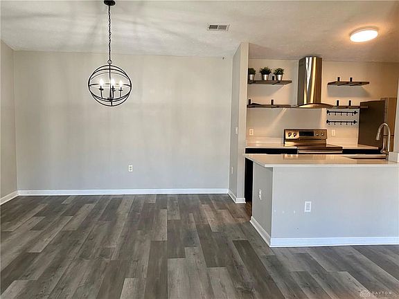 3rd image of 1783 Waterstone Blvd APT 312