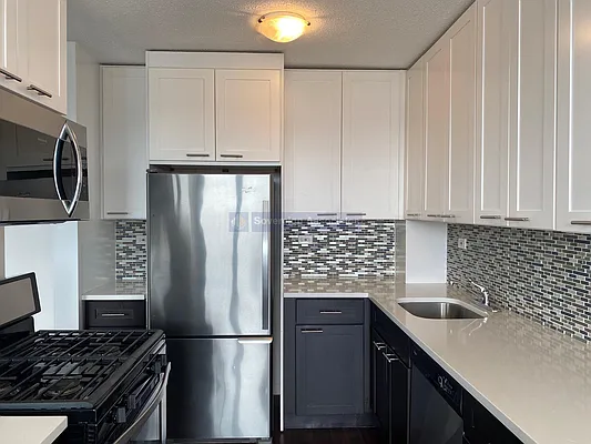 Rented by Sovereign Associates | media 8