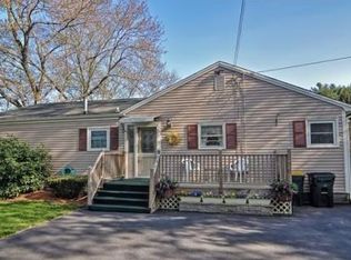 1060 Pond St, Franklin, MA 02038