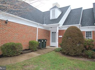 30 W Village Rd, Newark, DE 19713